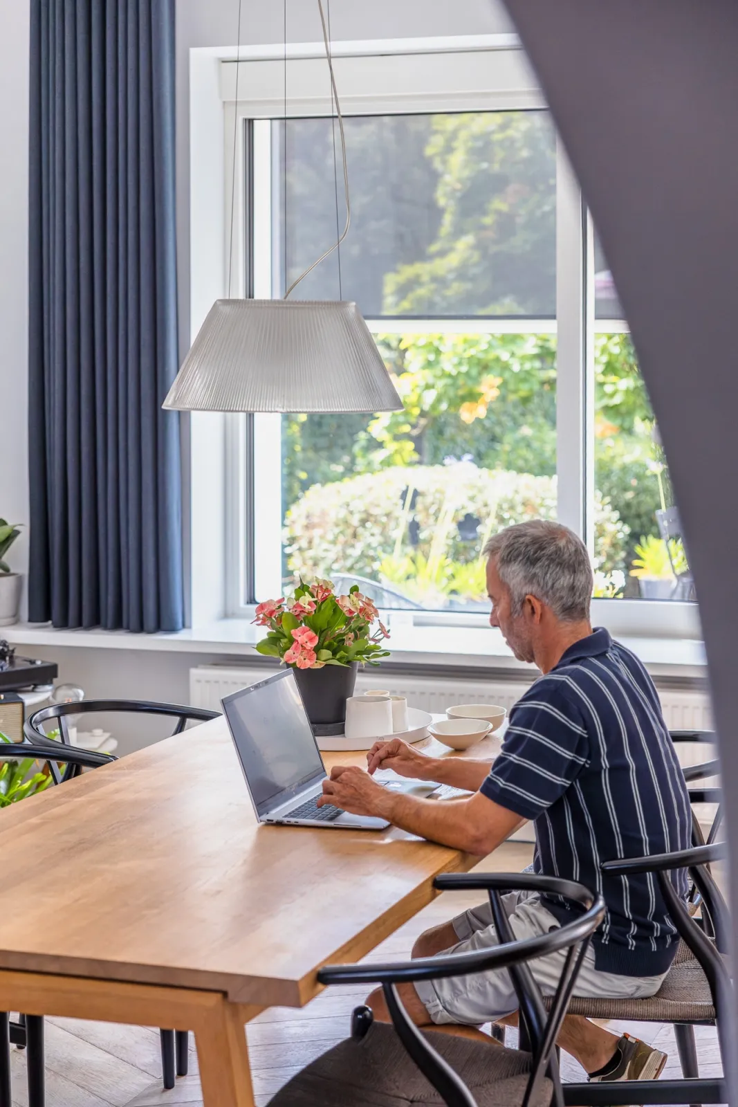 Genieten in elk seizoen: ventilatie en zonwering perfect gecombineerd