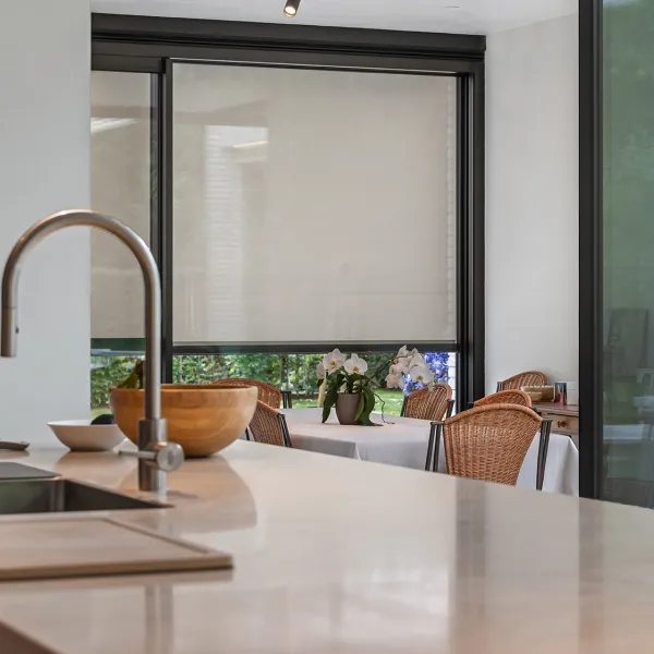 Zonwering op maat voor een moderne woning
